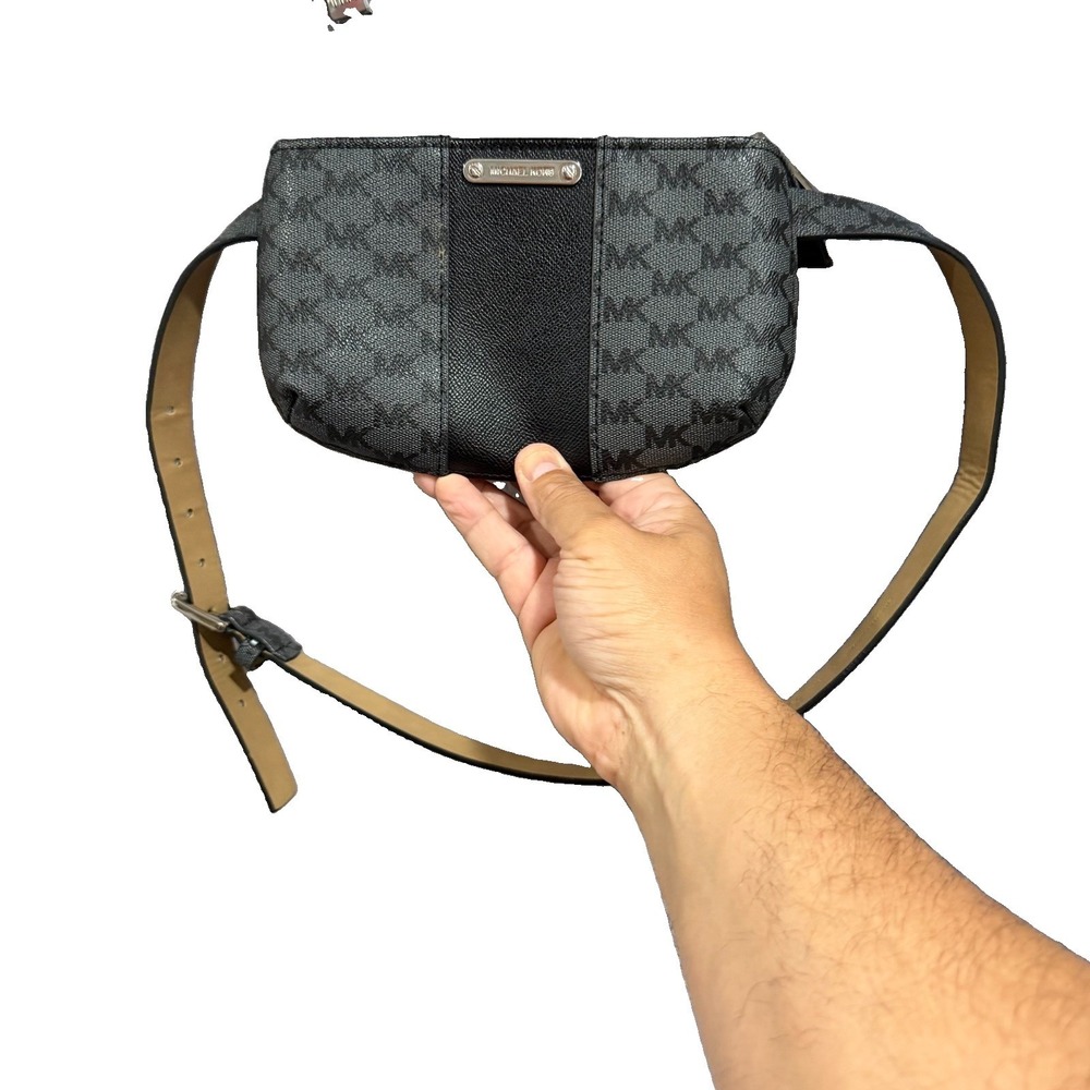Michael Kors Belt Bag Womens L/XL Black Gray MK Monogram Zip Waist Pouch Fanny